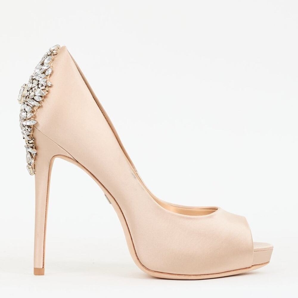 Badgley Mischka Kiara Embellished Peep-toe Pump Size 7.5